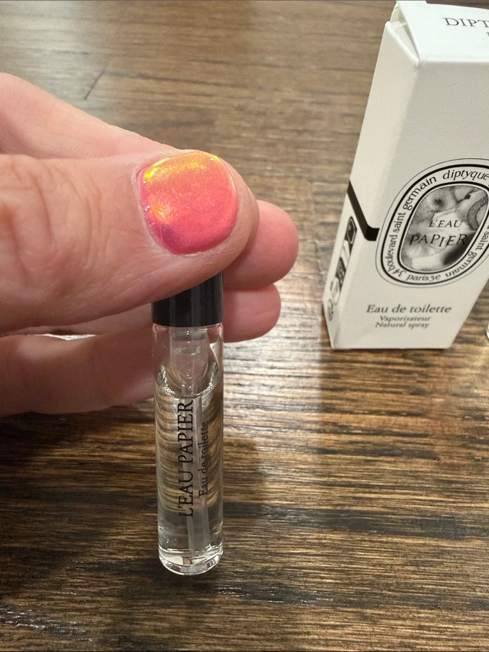 diptyque White Canvas Drawstring Pouch with Black Logo and 3 Sample Vials